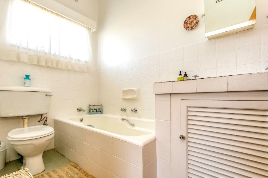 6 Bedroom Property for Sale in Robindale Gauteng