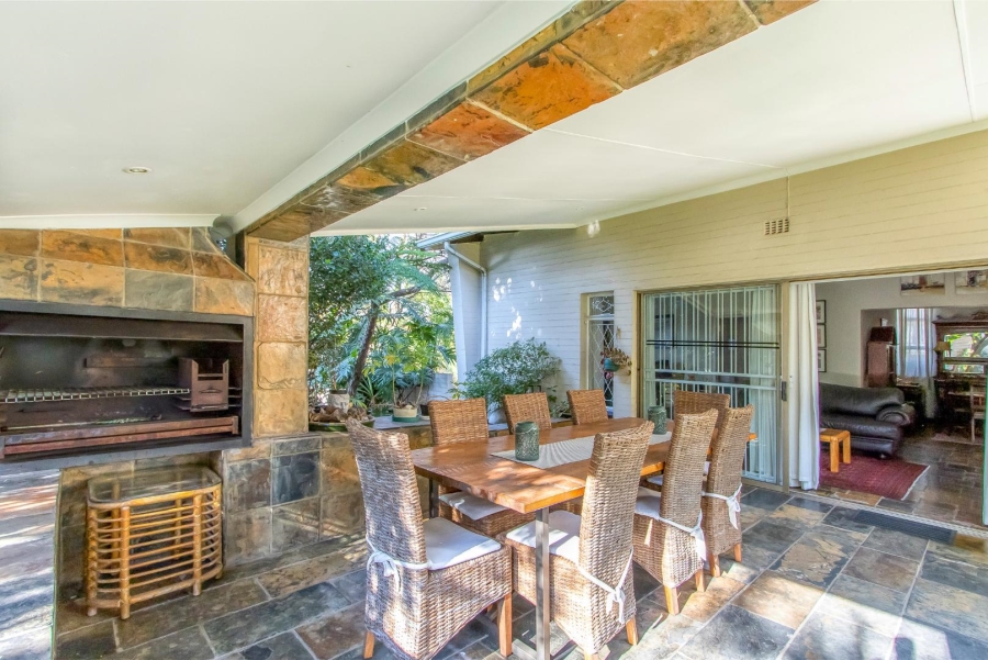 6 Bedroom Property for Sale in Robindale Gauteng