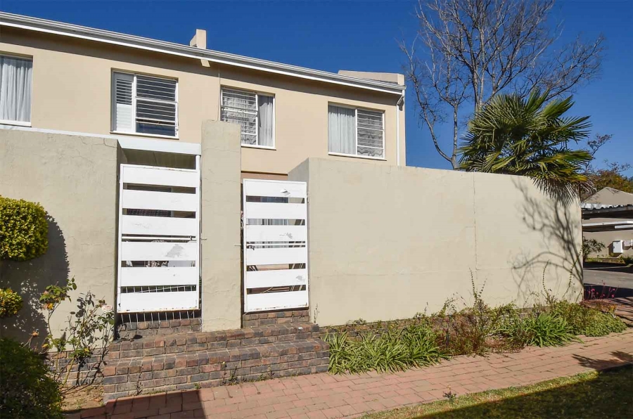 3 Bedroom Property for Sale in Fourways Gauteng