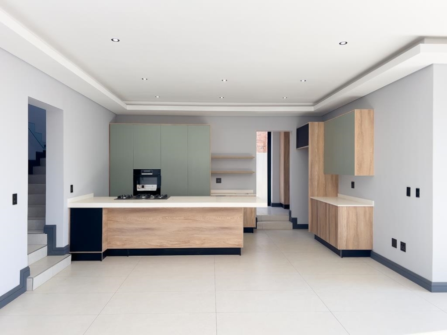 4 Bedroom Property for Sale in Fountainbrook Estate Gauteng