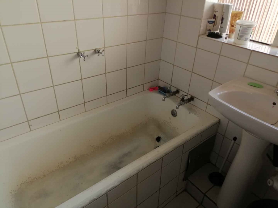 2 Bedroom Property for Sale in Bellevue Gauteng