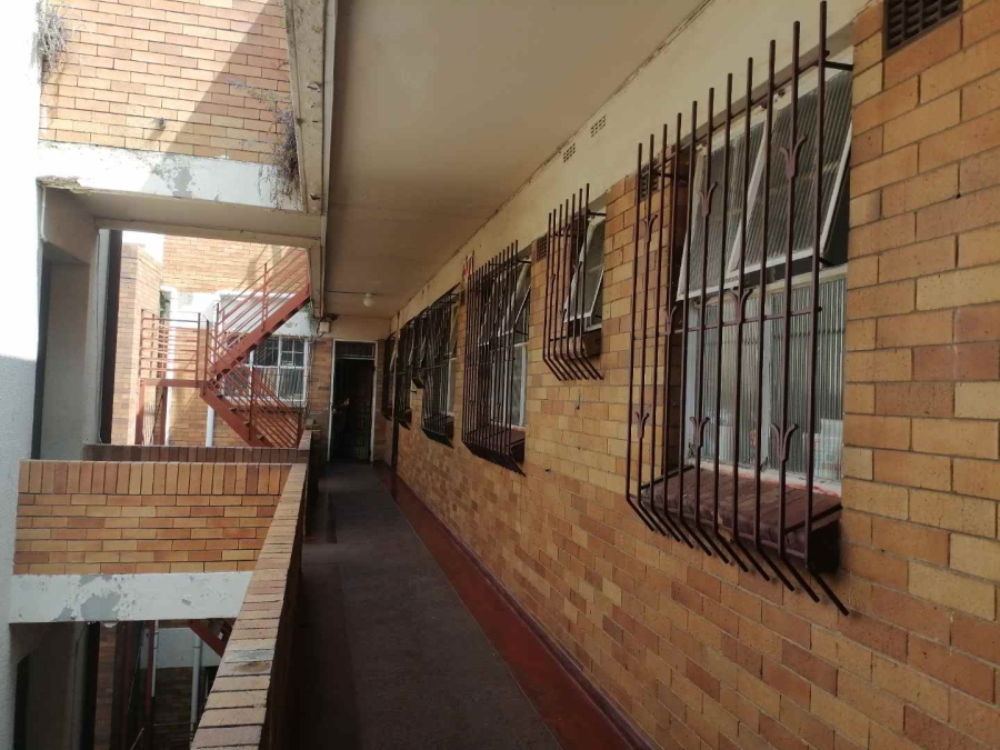 2 Bedroom Property for Sale in Bellevue Gauteng