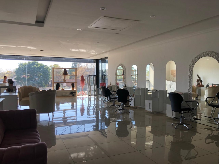 To Let commercial Property for Rent in Rivonia Gauteng