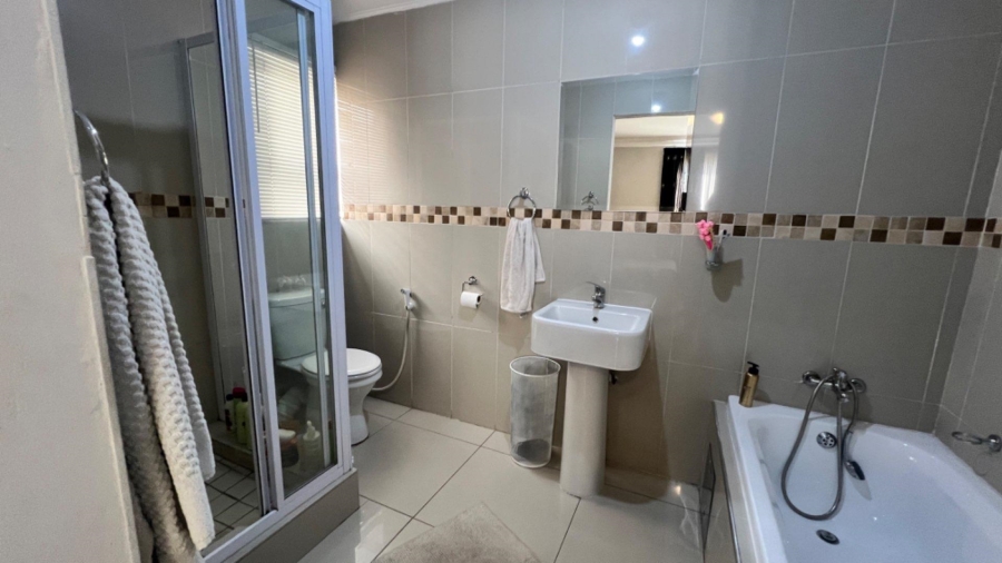 To Let 3 Bedroom Property for Rent in Winchester Hills Gauteng