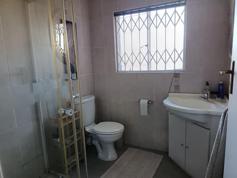 3 Bedroom Property for Sale in Brackendowns Ext 5 Gauteng