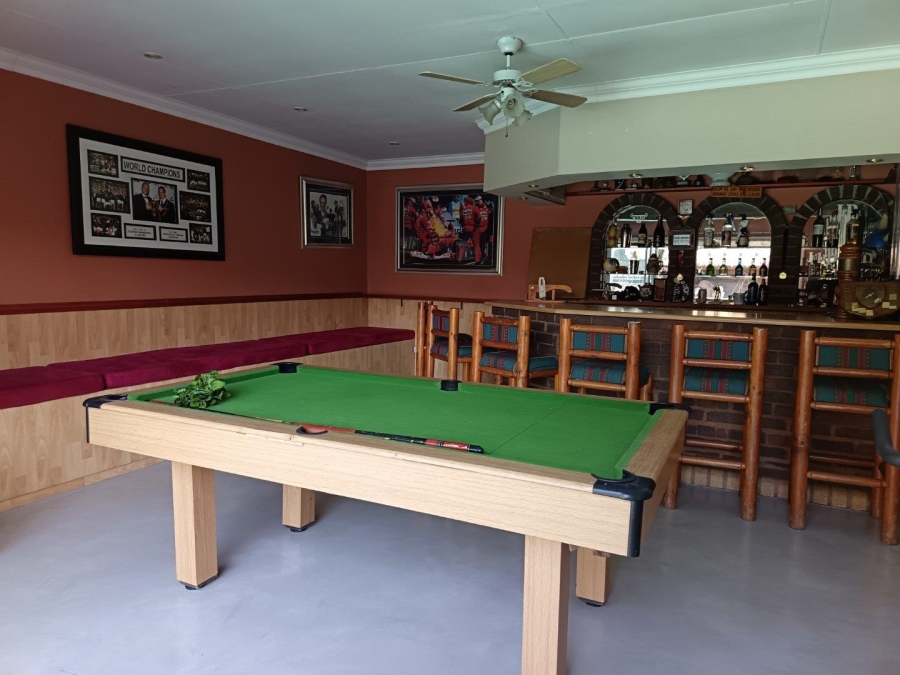 3 Bedroom Property for Sale in Brackendowns Ext 5 Gauteng