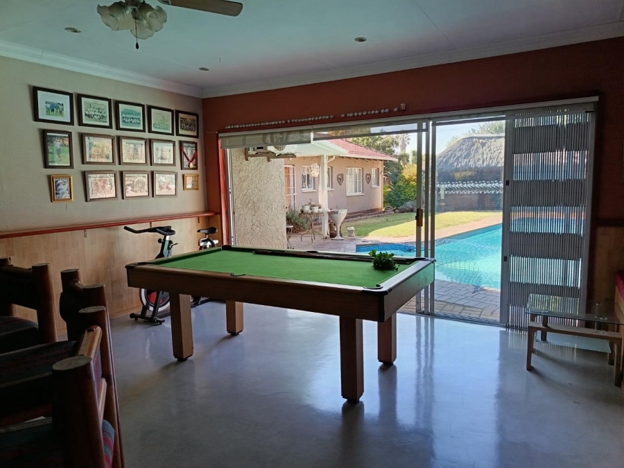 3 Bedroom Property for Sale in Brackendowns Ext 5 Gauteng