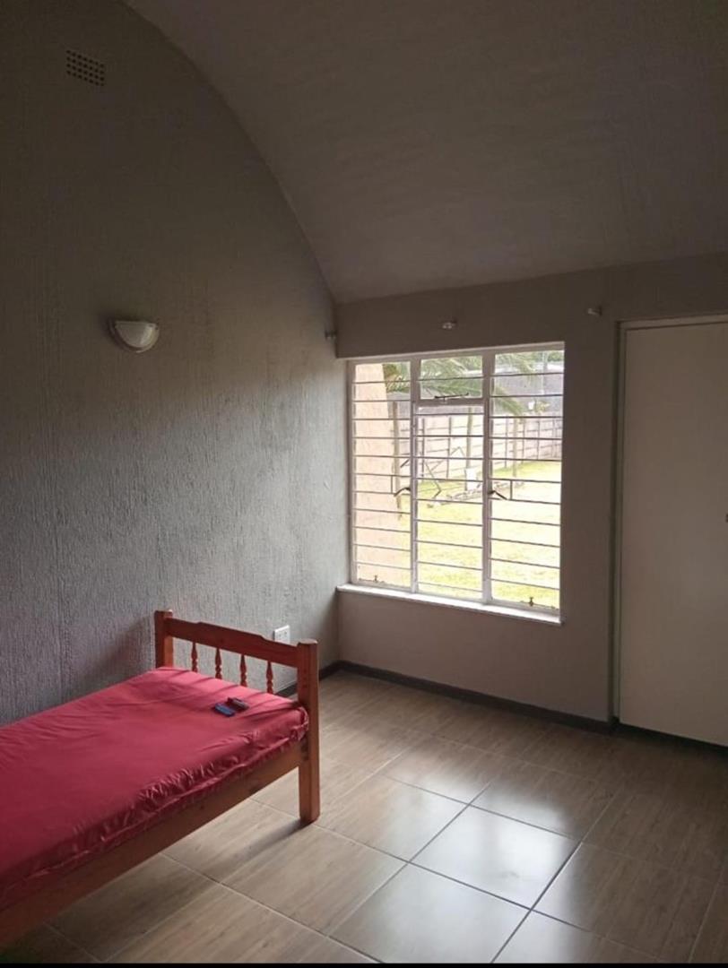 4 Bedroom Property for Sale in Mayberry Park Gauteng