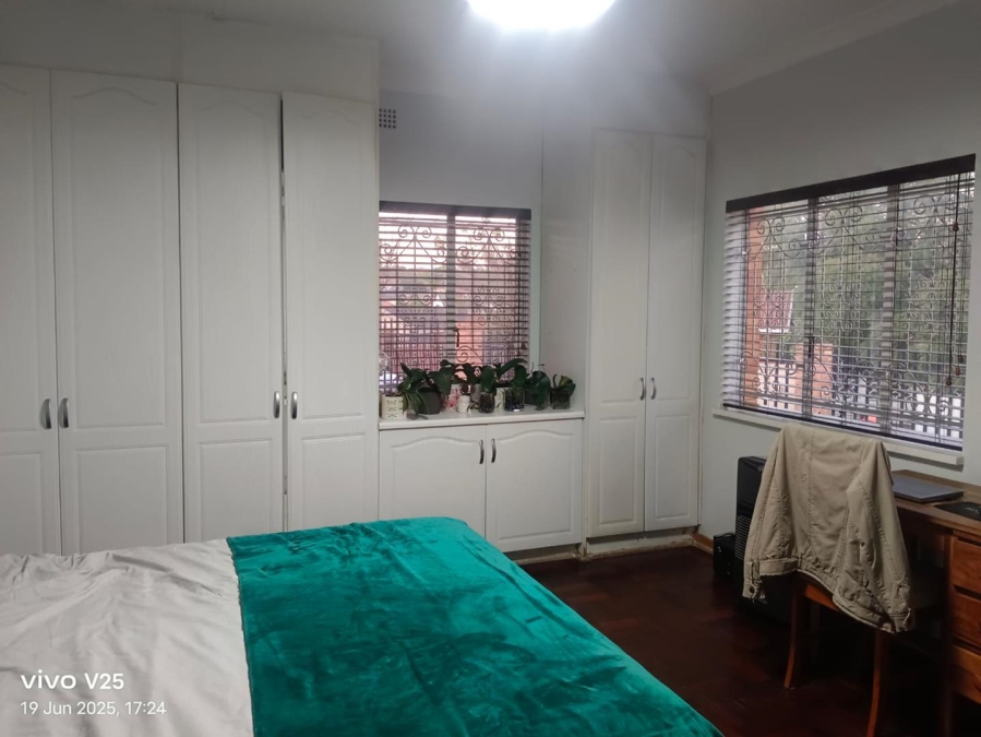 3 Bedroom Property for Sale in South Crest Gauteng
