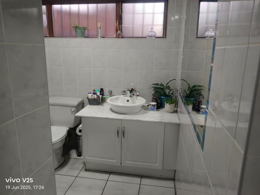 3 Bedroom Property for Sale in South Crest Gauteng