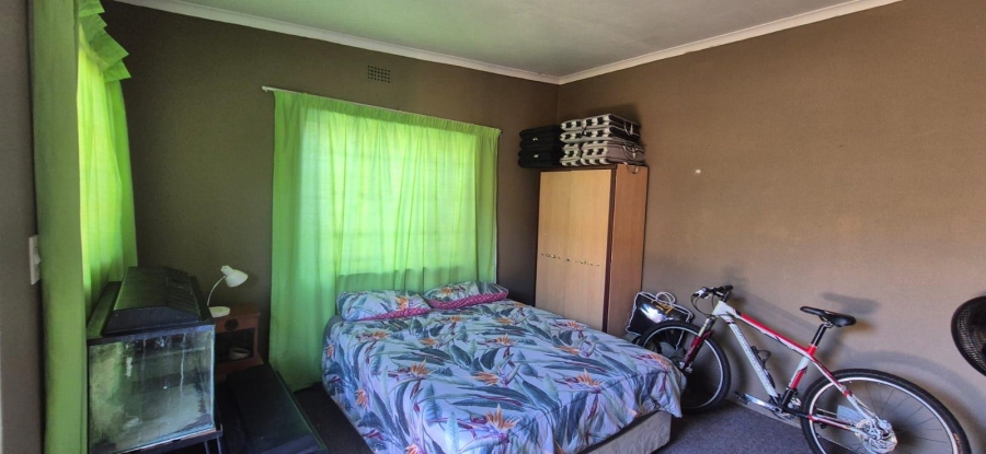 3 Bedroom Property for Sale in South Crest Gauteng