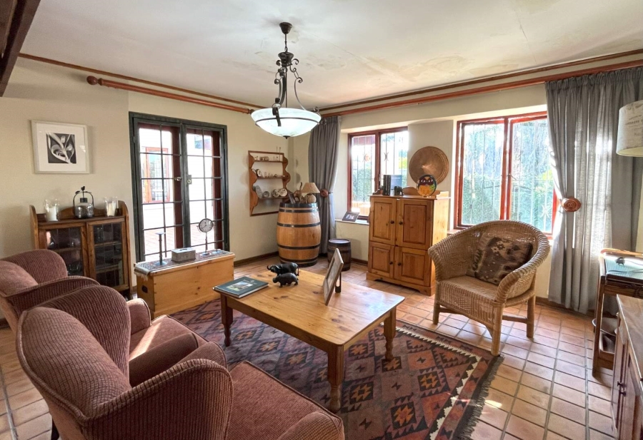 3 Bedroom Property for Sale in Garsfontein Gauteng