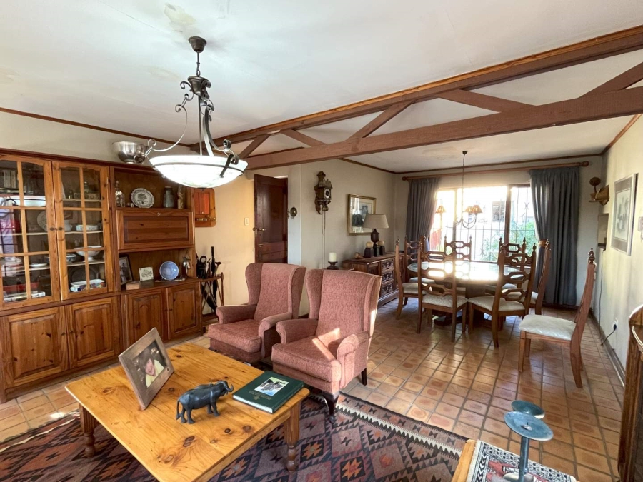 3 Bedroom Property for Sale in Garsfontein Gauteng
