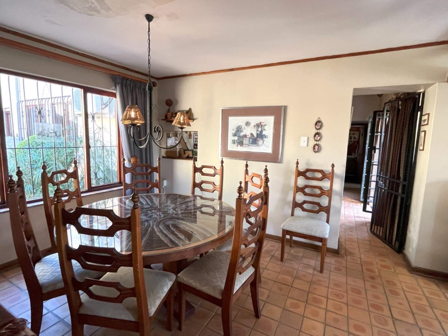 3 Bedroom Property for Sale in Garsfontein Gauteng
