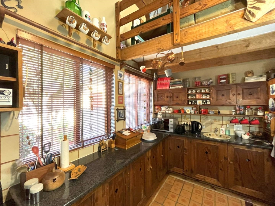 3 Bedroom Property for Sale in Garsfontein Gauteng