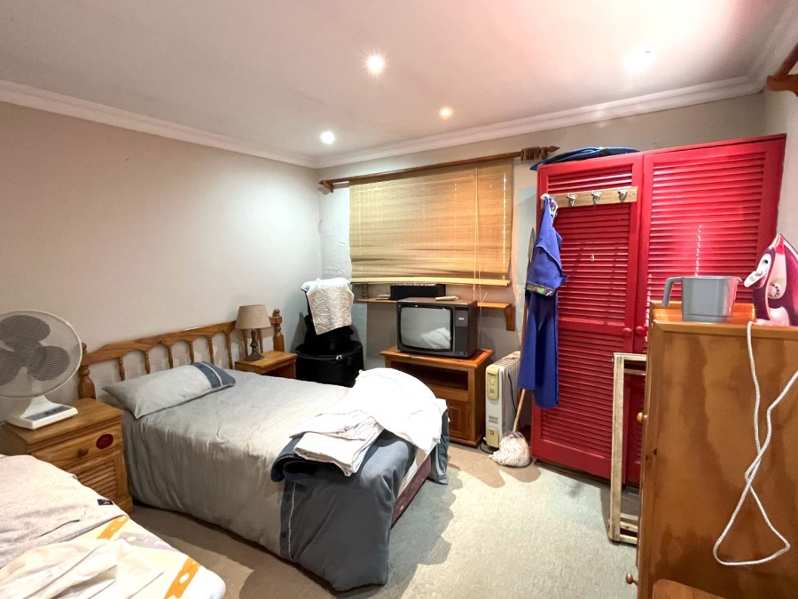 3 Bedroom Property for Sale in Garsfontein Gauteng