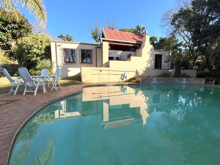 3 Bedroom Property for Sale in Garsfontein Gauteng