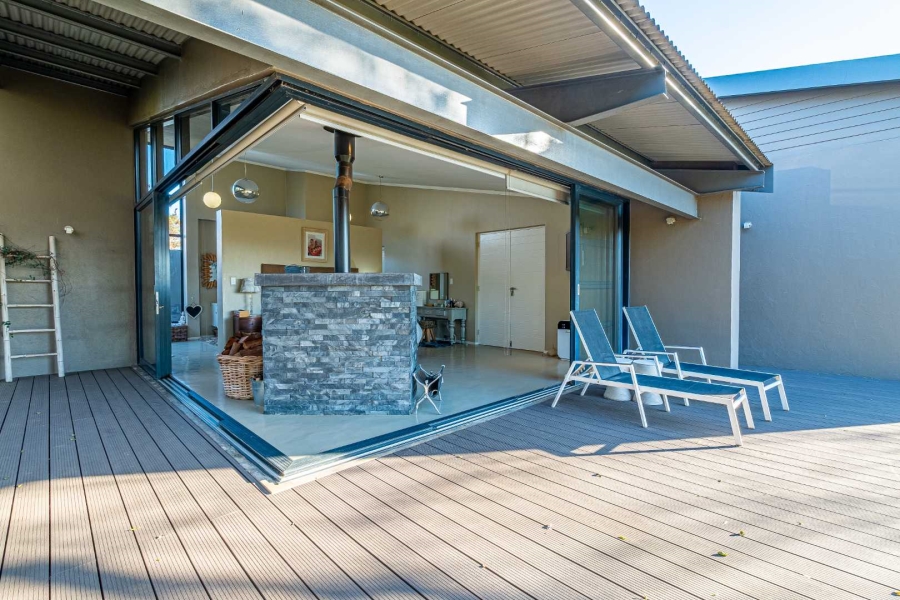 4 Bedroom Property for Sale in Monaghan Farm Gauteng