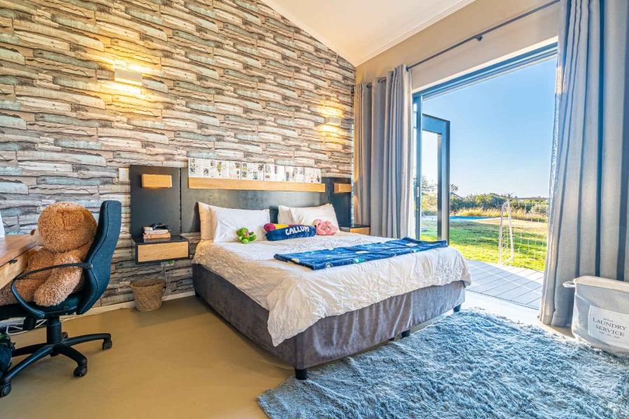 4 Bedroom Property for Sale in Monaghan Farm Gauteng