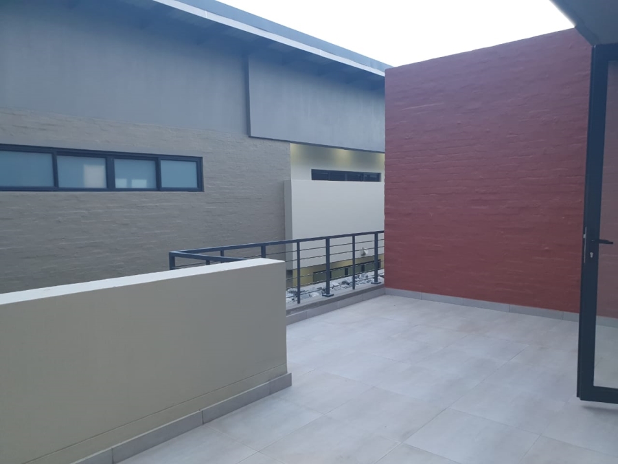 To Let 1 Bedroom Property for Rent in Menlo Park Gauteng