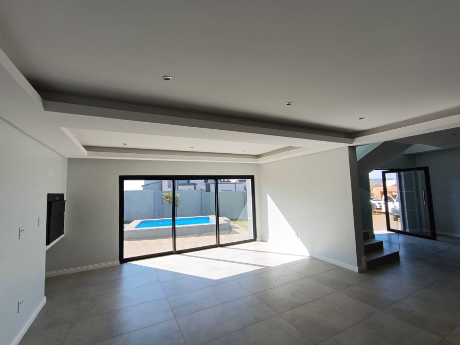 4 Bedroom Property for Sale in Midstream Estate Gauteng