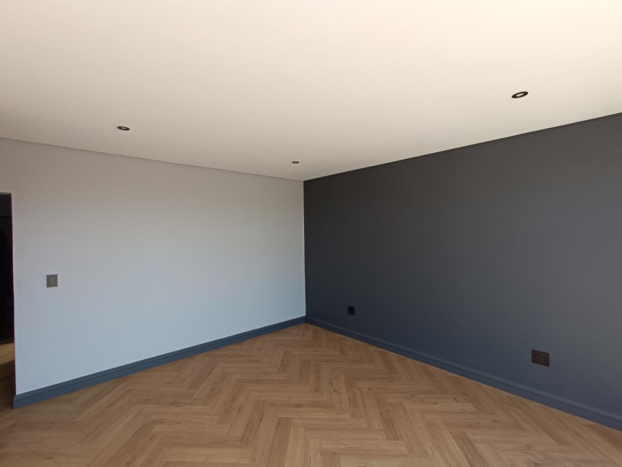 4 Bedroom Property for Sale in Midstream Estate Gauteng