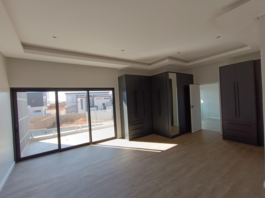 4 Bedroom Property for Sale in Midstream Estate Gauteng