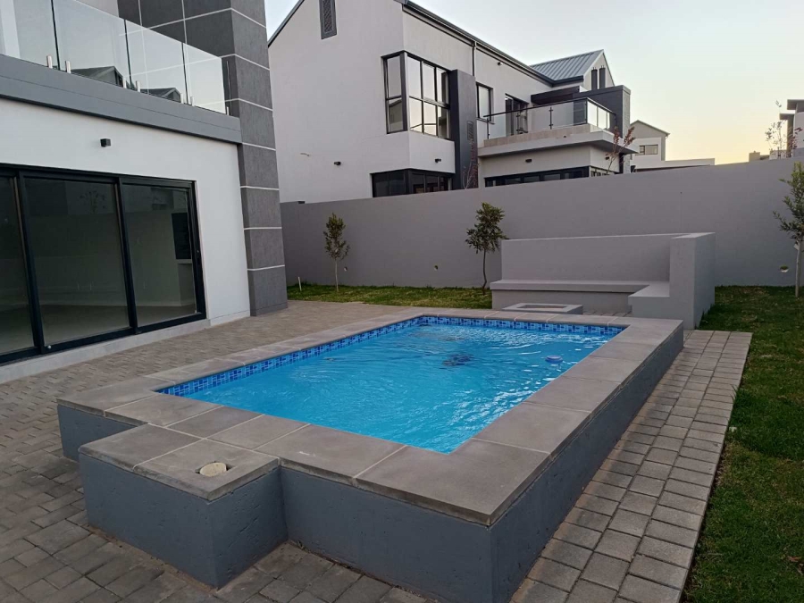 4 Bedroom Property for Sale in Midstream Estate Gauteng