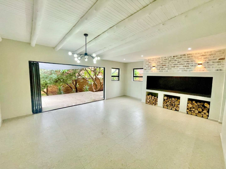 To Let 3 Bedroom Property for Rent in Garsfontein Gauteng