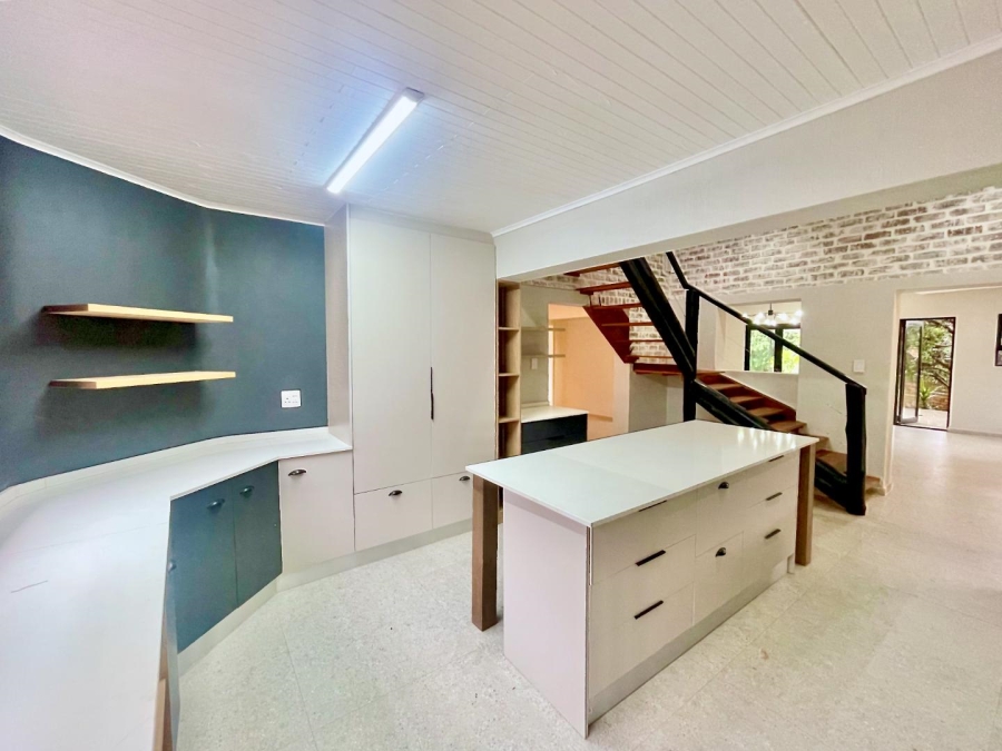 To Let 3 Bedroom Property for Rent in Garsfontein Gauteng