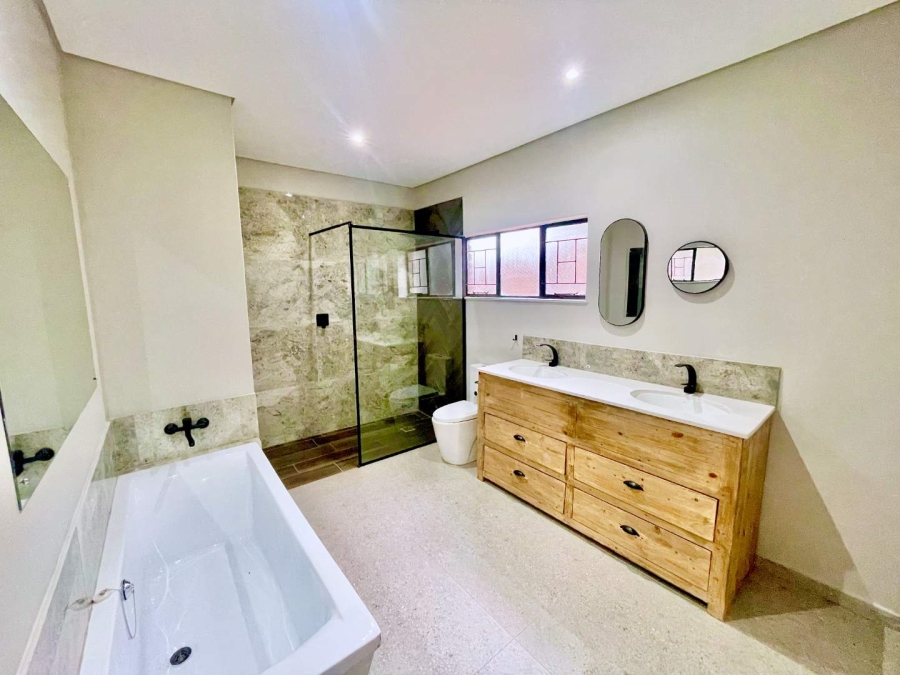 To Let 3 Bedroom Property for Rent in Garsfontein Gauteng