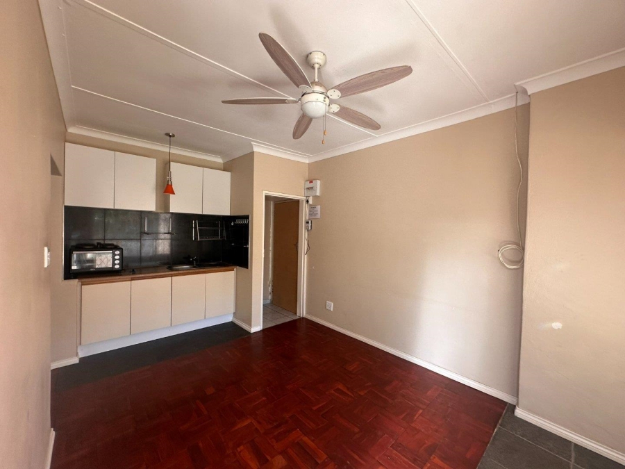 To Let 1 Bedroom Property for Rent in Florida Park Gauteng
