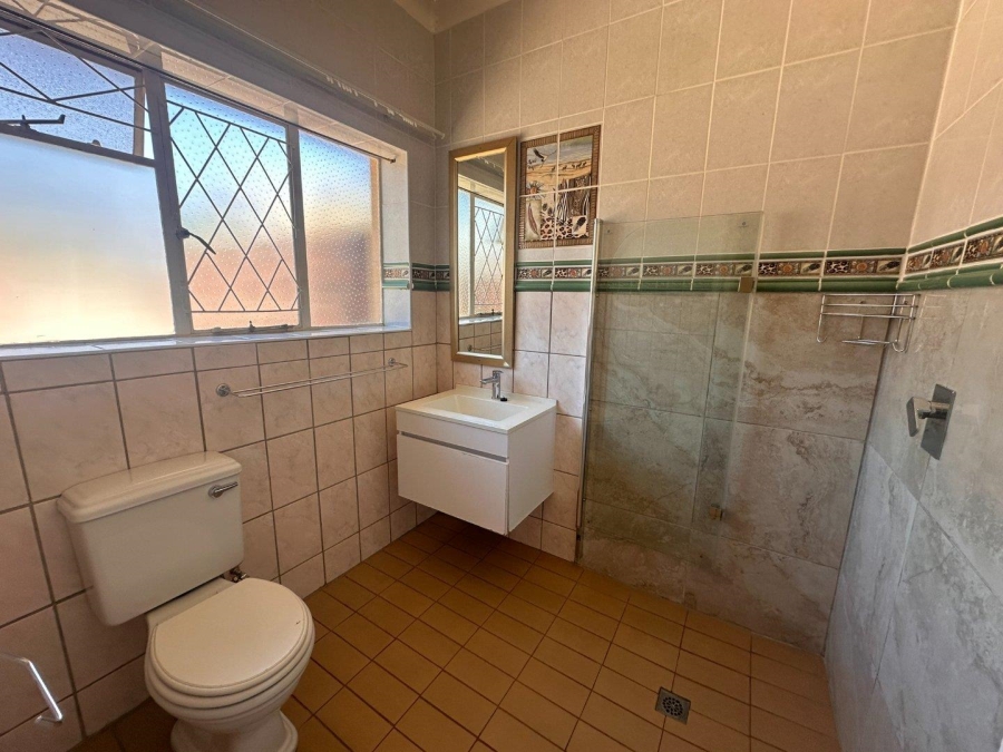 To Let 1 Bedroom Property for Rent in Florida Park Gauteng
