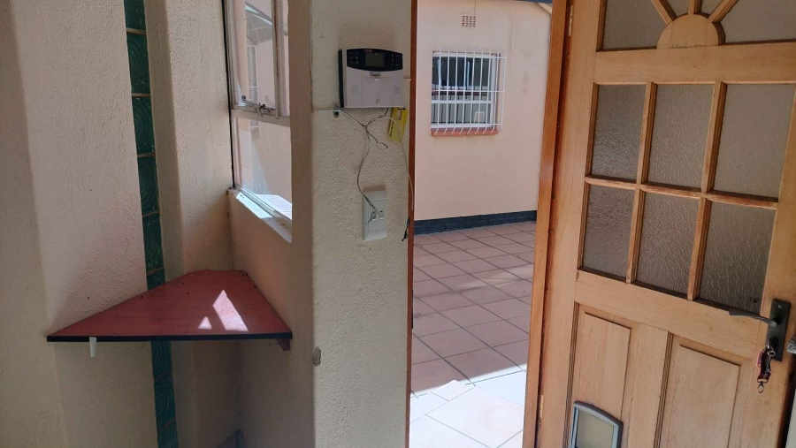1 Bedroom Property for Sale in Malanshof Gauteng