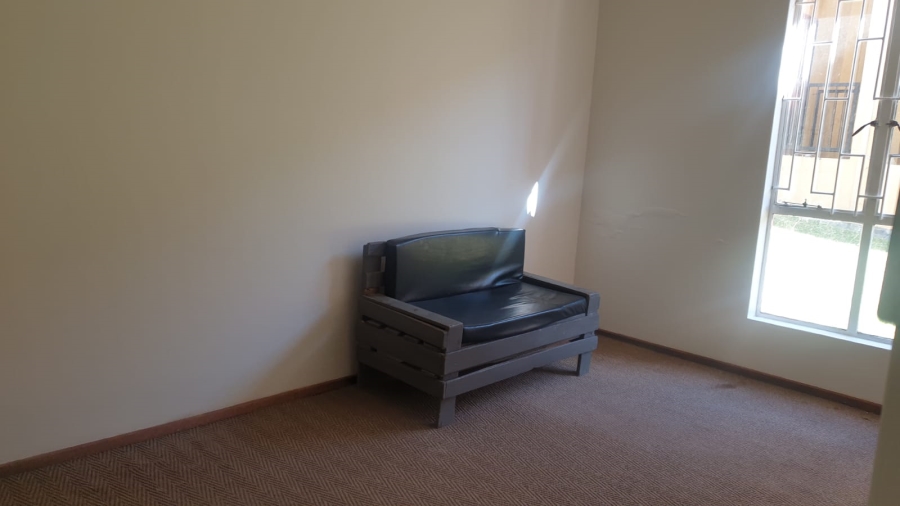2 Bedroom Property for Sale in Sundowner Gauteng