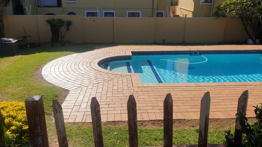 2 Bedroom Property for Sale in Sundowner Gauteng