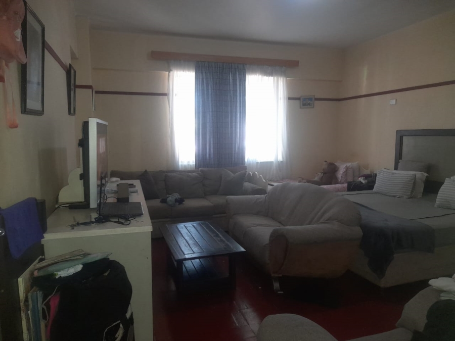 2 Bedroom Property for Sale in Yeoville Gauteng