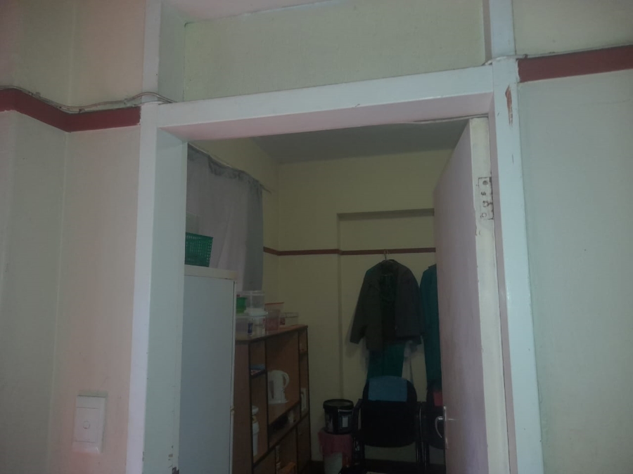 2 Bedroom Property for Sale in Yeoville Gauteng