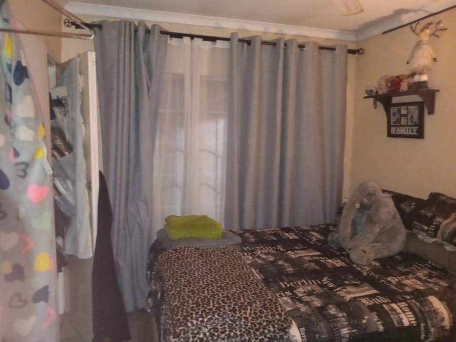 2 Bedroom Property for Sale in Silverton Gauteng