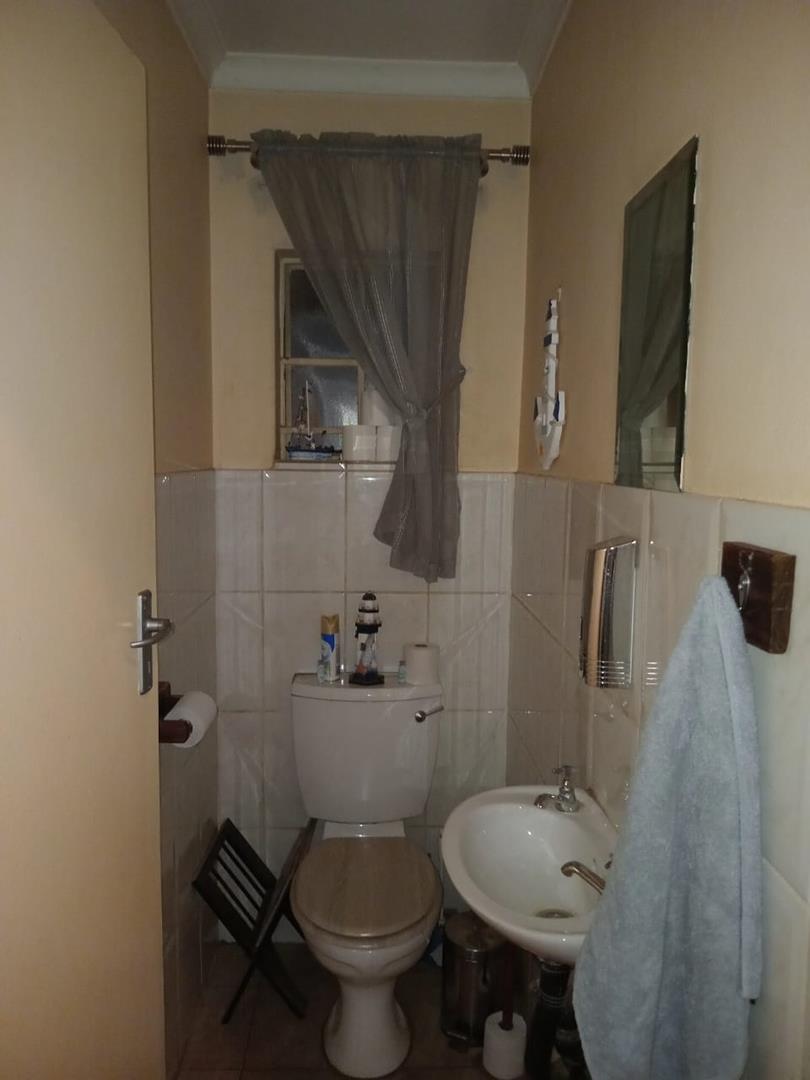 2 Bedroom Property for Sale in Silverton Gauteng