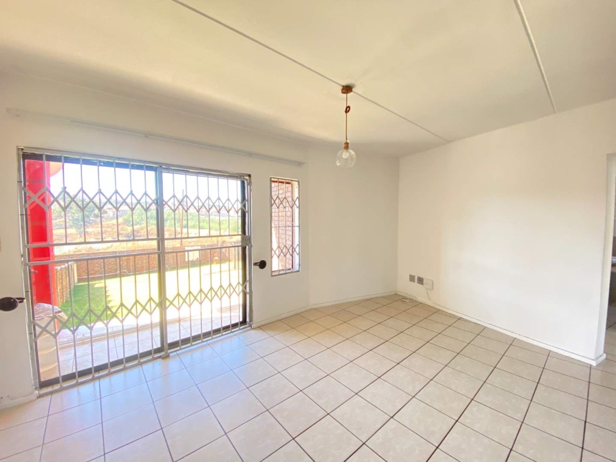 3 Bedroom Property for Sale in Mondeor Gauteng
