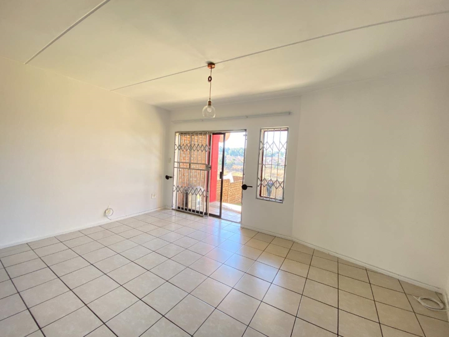 3 Bedroom Property for Sale in Mondeor Gauteng