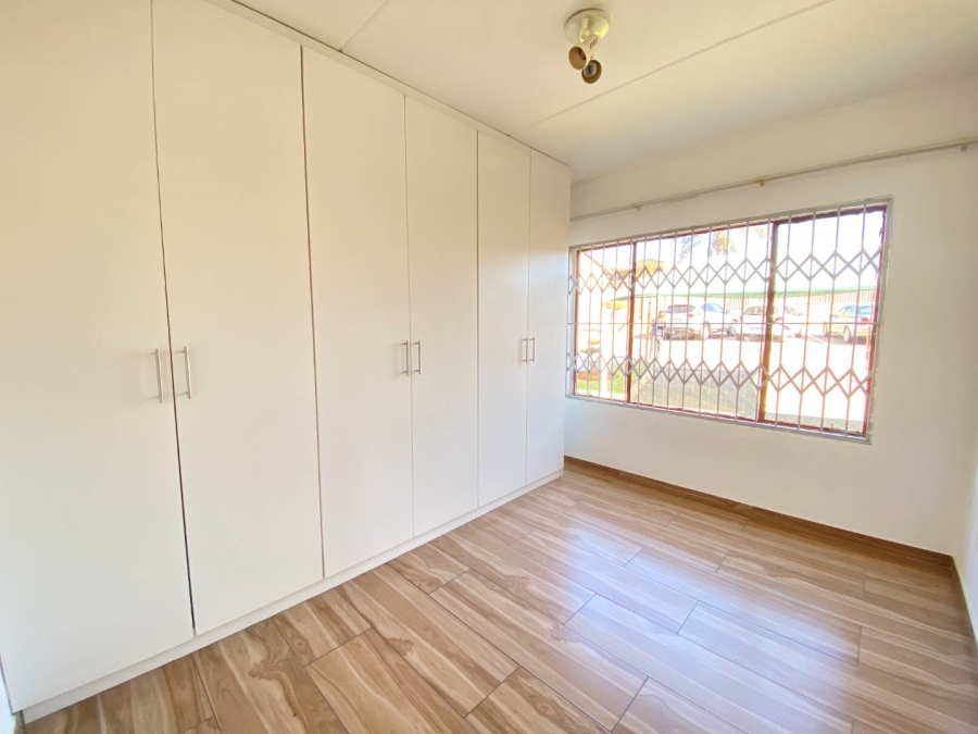 3 Bedroom Property for Sale in Mondeor Gauteng