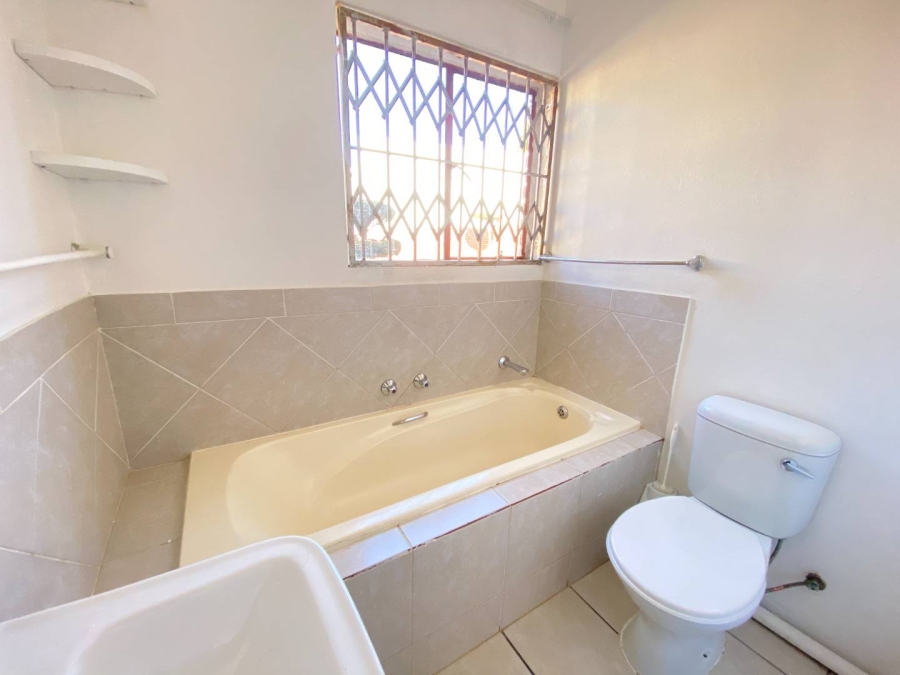 3 Bedroom Property for Sale in Mondeor Gauteng