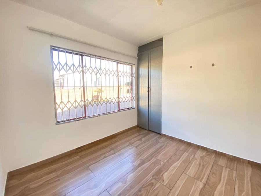 3 Bedroom Property for Sale in Mondeor Gauteng