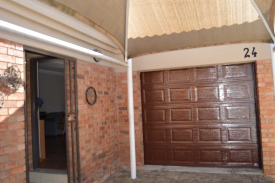 3 Bedroom Property for Sale in New Market Gauteng