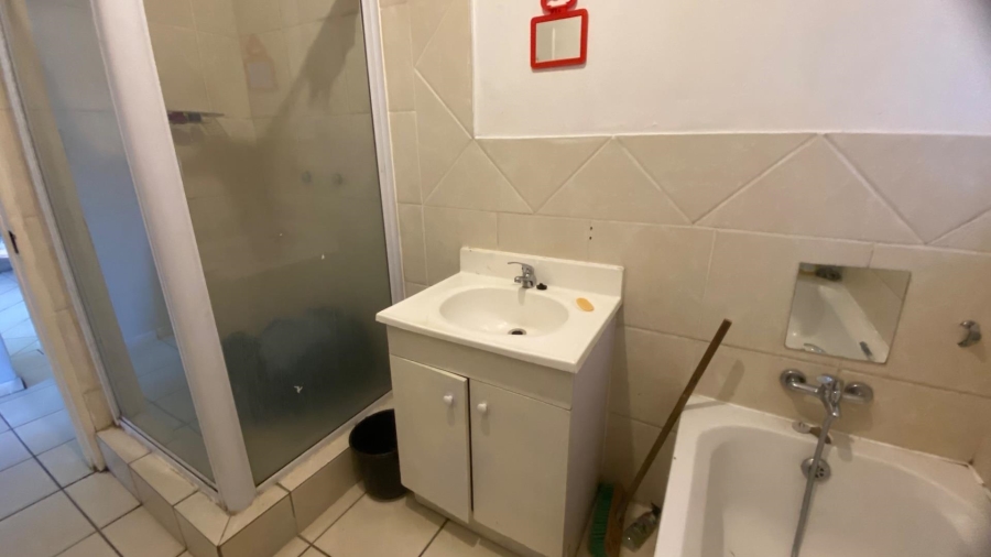 2 Bedroom Property for Sale in Brakpan Central Gauteng