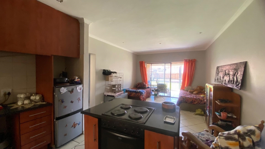 2 Bedroom Property for Sale in Brakpan Central Gauteng