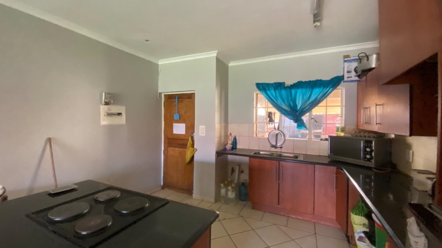 2 Bedroom Property for Sale in Brakpan Central Gauteng