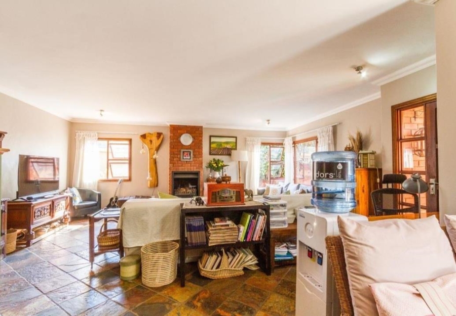 3 Bedroom Property for Sale in Equestria Gauteng